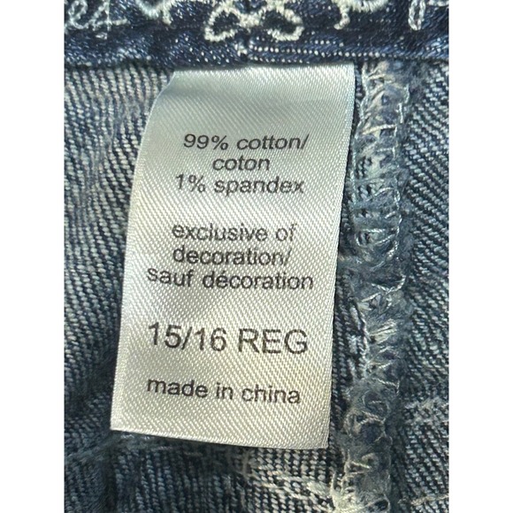 Maurices Premium Embellished Pocket Capri Jeans Women SZ 15/16 REG Blue Denim - Picture 2 of 8